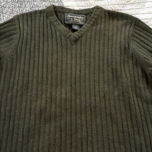 Abercrombie & Fitch Men's Green Sweater